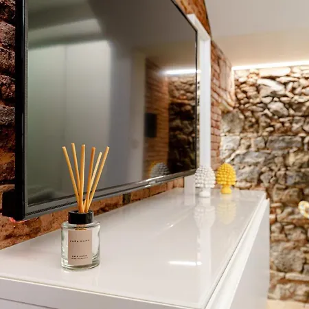 شقة Antico Basolato House