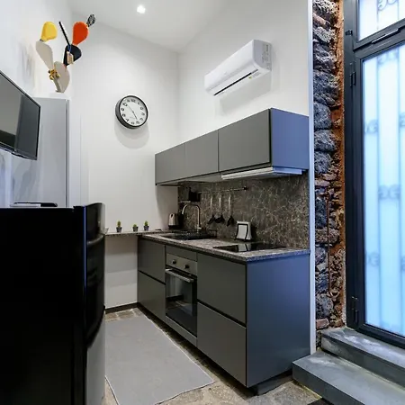 Antico Basolato House *